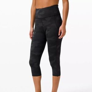 Lululemon Fast and Free Crop 19”